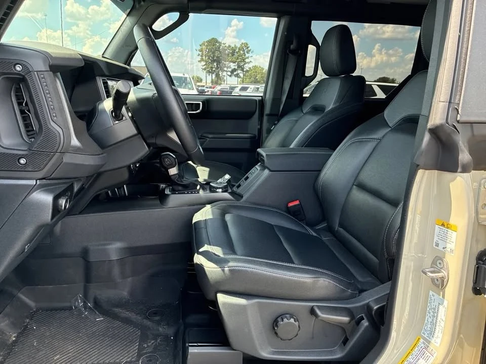 2026 Ford Bronco 6th Gen - Image 11 of 20