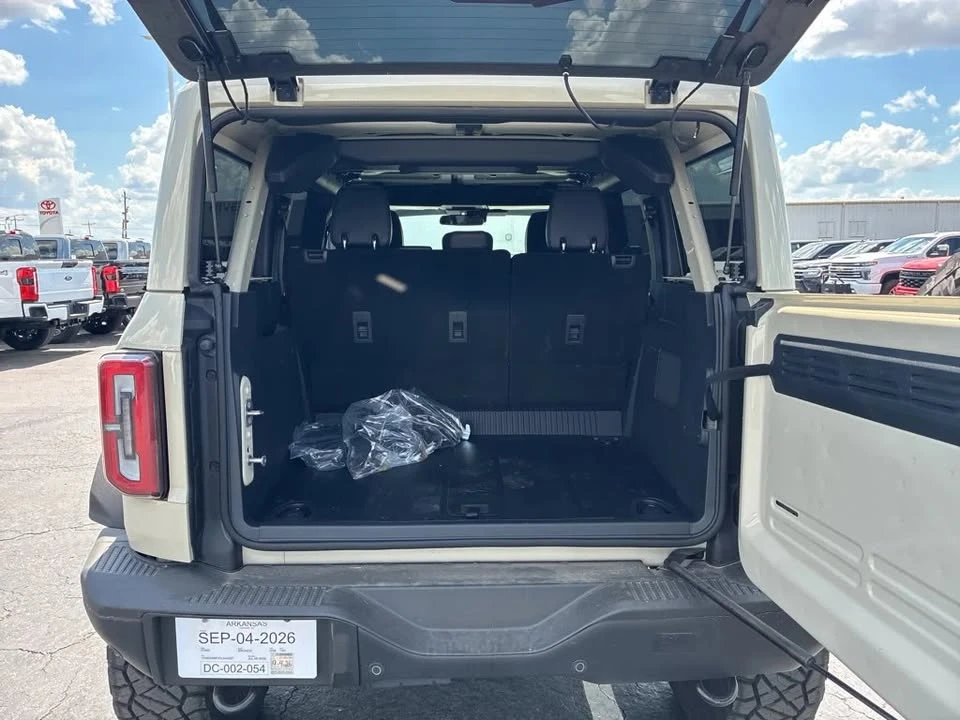 2026 Ford Bronco 6th Gen - Image 9 of 20