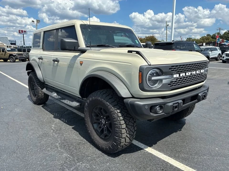 2026 Ford Bronco 6th Gen - Image 3 of 20