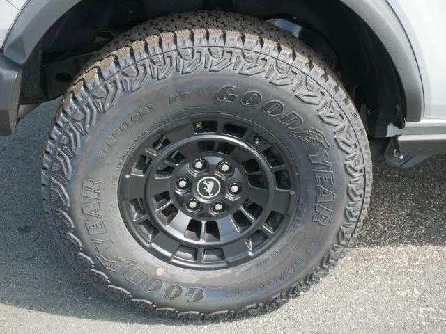 2026 Ford Bronco 6th Gen - Image 9 of 15