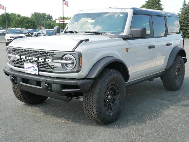 2026 Ford Bronco 6th Gen - Image 4 of 15