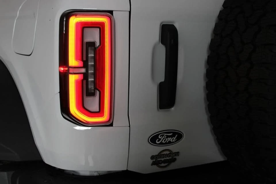 2026 Ford Bronco 6th Gen - Image 14 of 15
