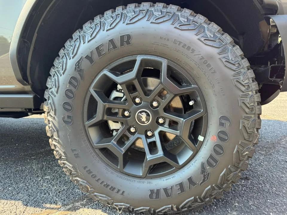 2026 Ford Bronco 6th Gen - Image 12 of 20