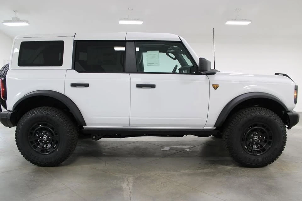 2026 Ford Bronco 6th Gen - Image 7 of 15