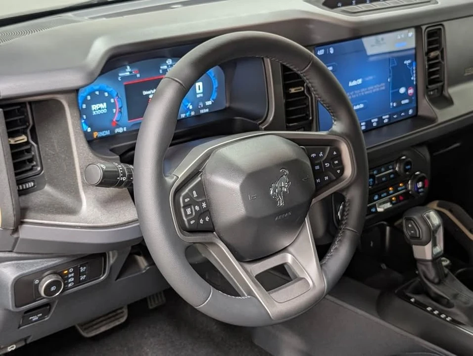 2026 Ford Bronco 6th Gen - Image 10 of 20