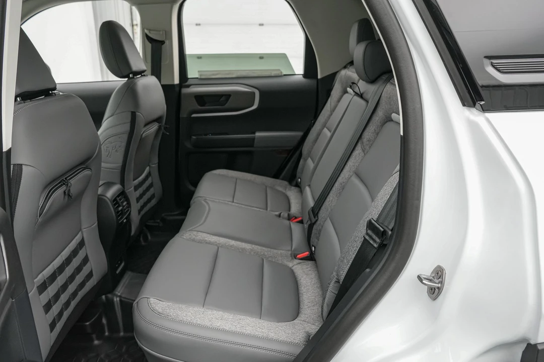 2026 Ford Bronco 6th Gen - Image 22 of 31