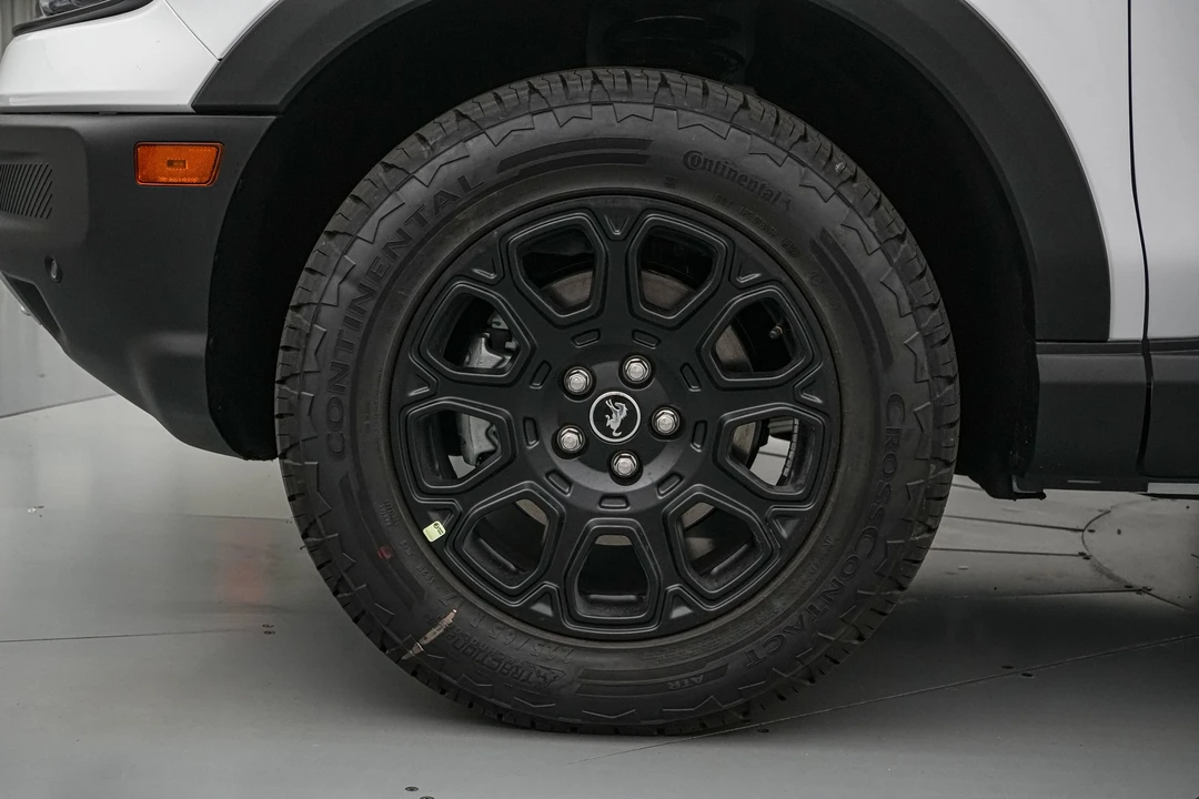 2026 Ford Bronco 6th Gen - Image 11 of 31