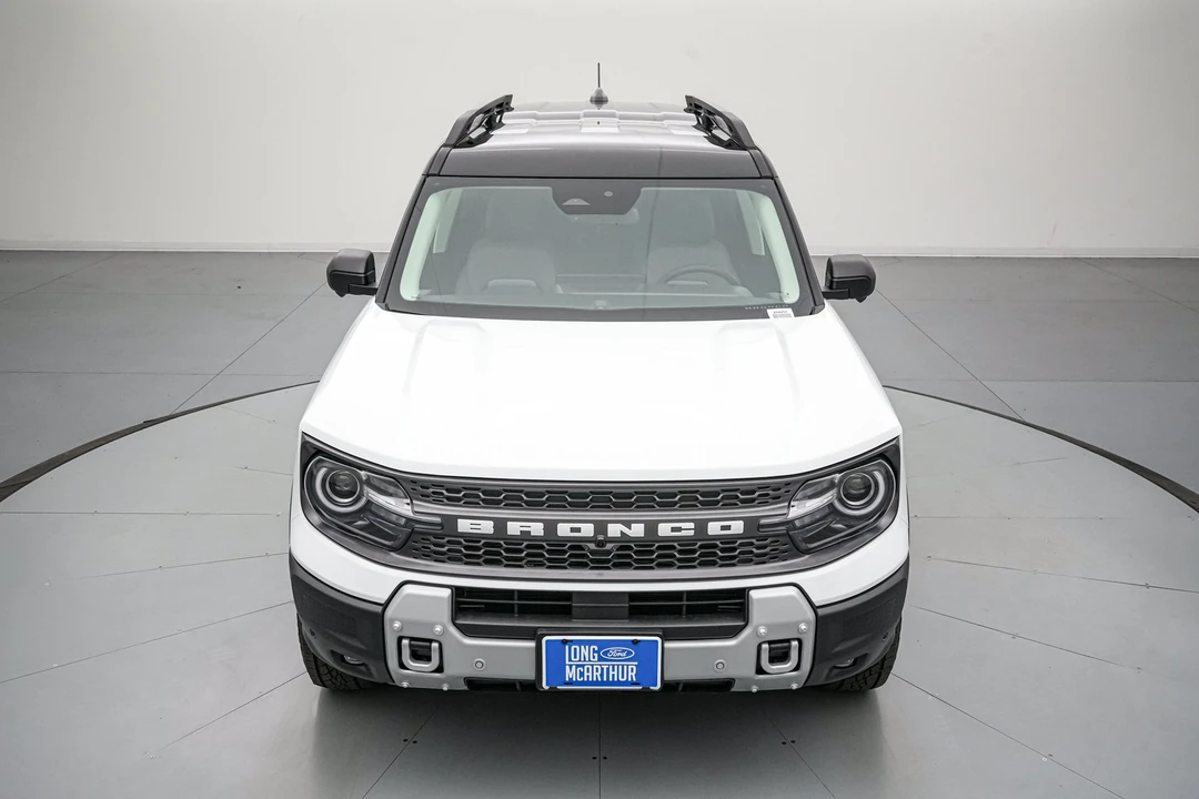 2026 Ford Bronco 6th Gen - Image 10 of 31