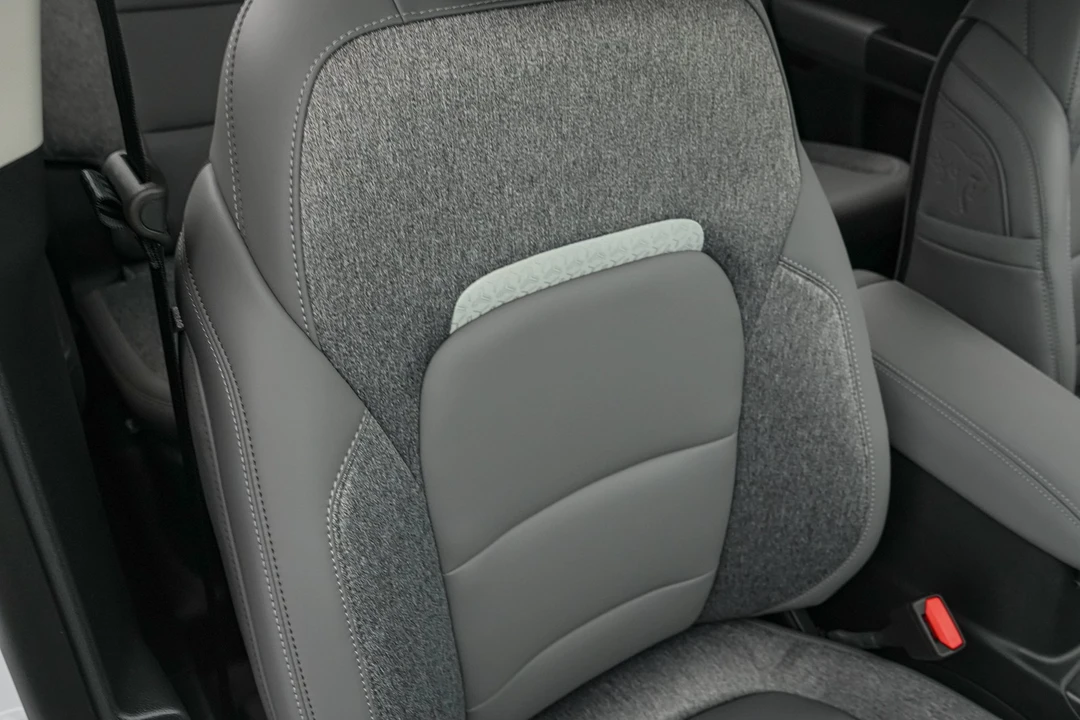 2026 Ford Bronco 6th Gen - Image 29 of 31