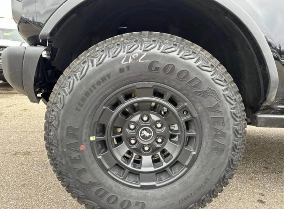 2026 Ford Bronco 6th Gen - Image 6 of 6