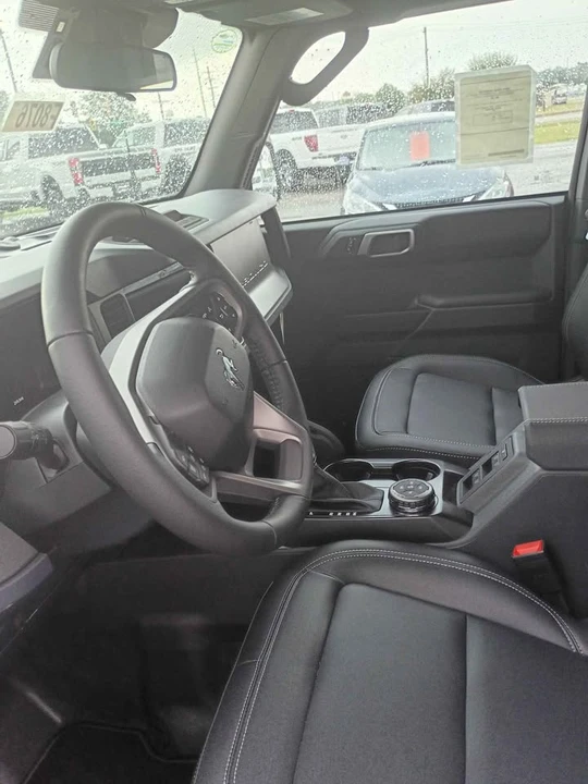 2026 Ford Bronco 6th Gen - Image 7 of 11