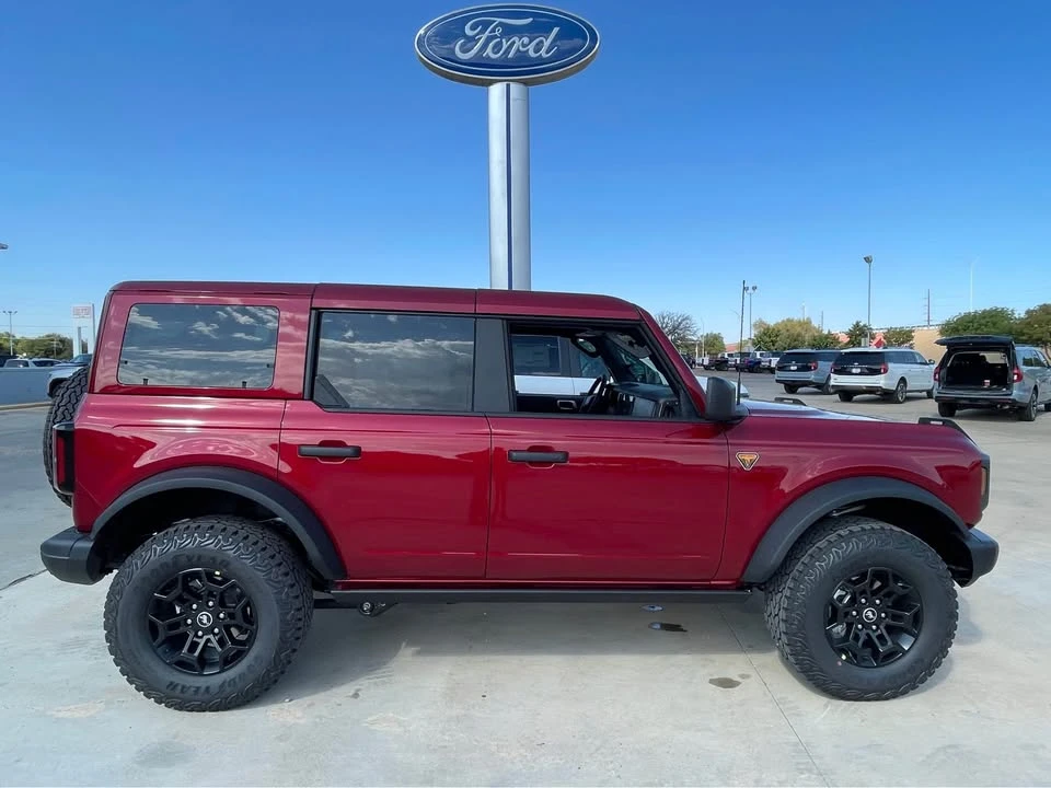 2026 Ford Bronco 6th Gen - Image 2 of 8