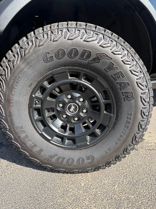 2026 Ford Bronco 6th Gen - Image 9 of 13