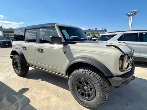 2026 Ford Bronco Badlands Sport Utility 4D