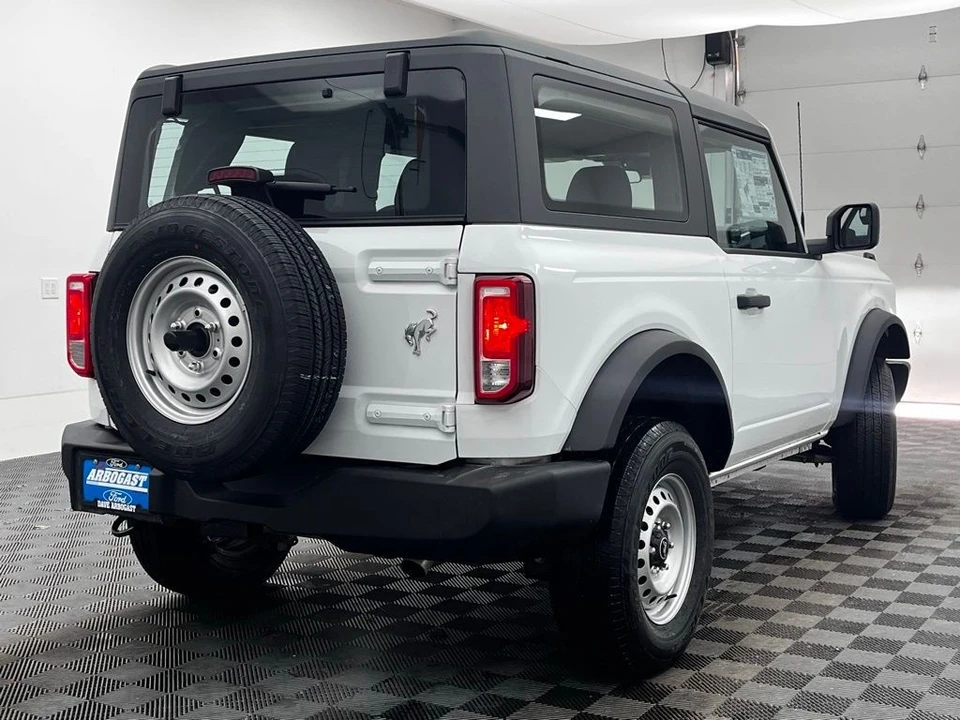 2026 Ford Bronco 6th Gen - Image 6 of 12
