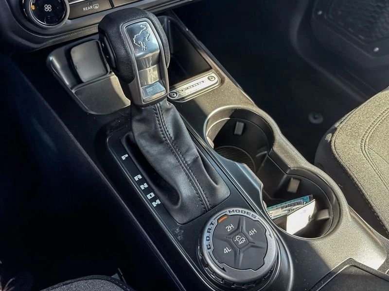 2026 Ford Bronco 6th Gen - Image 14 of 20