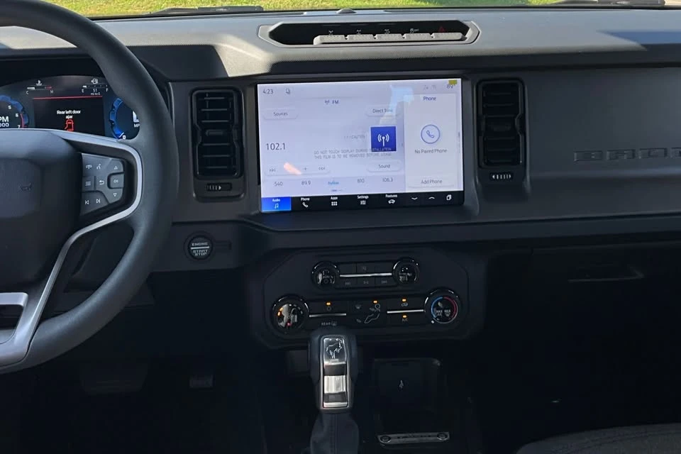 2026 Ford Bronco 6th Gen - Image 6 of 8