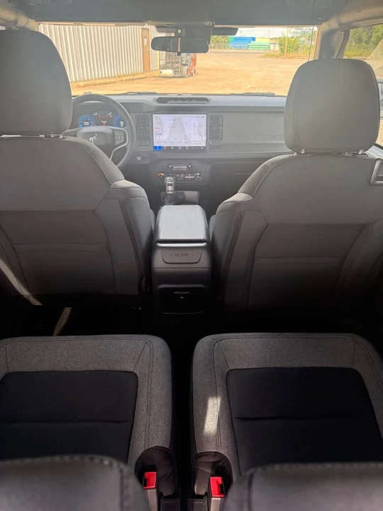 2026 Ford Bronco 6th Gen - Image 15 of 16