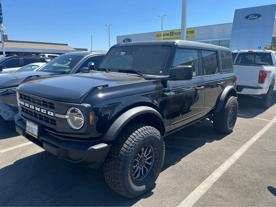 2026 Ford Bronco 6th Gen - Image 3 of 10