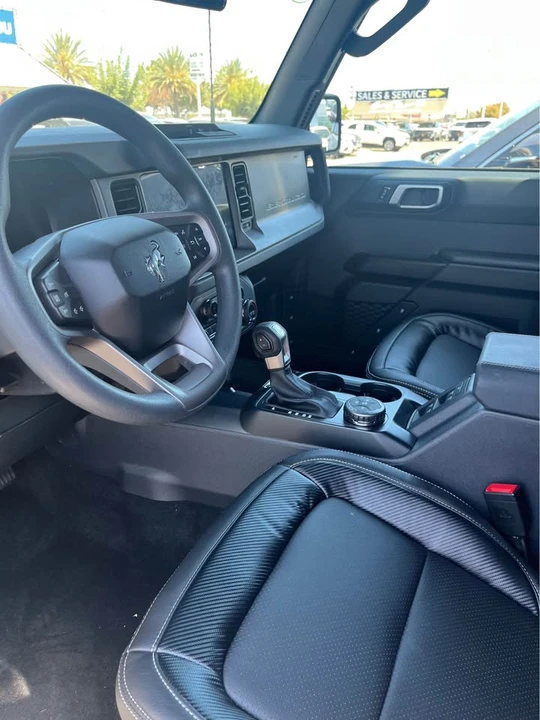 2026 Ford Bronco 6th Gen - Image 8 of 10