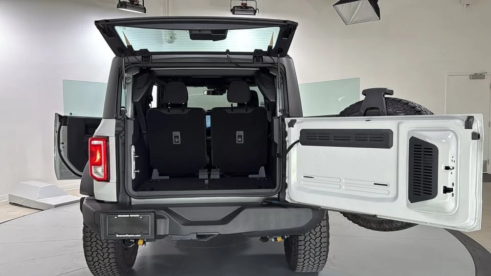 2026 Ford Bronco 6th Gen - Image 9 of 15
