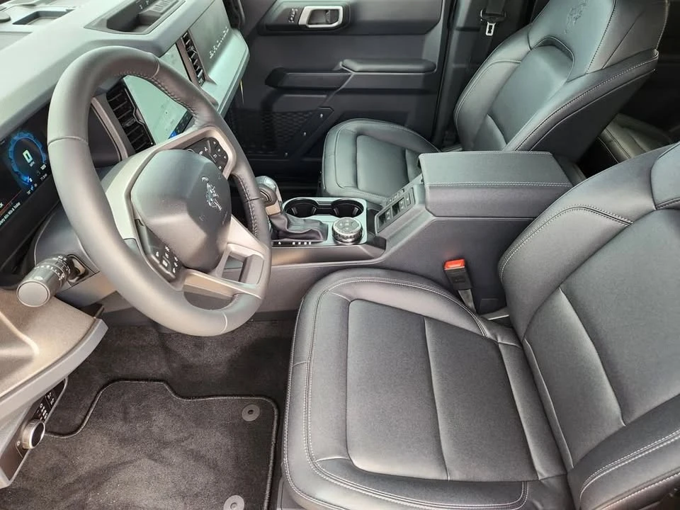 2026 Ford Bronco 6th Gen - Image 8 of 20