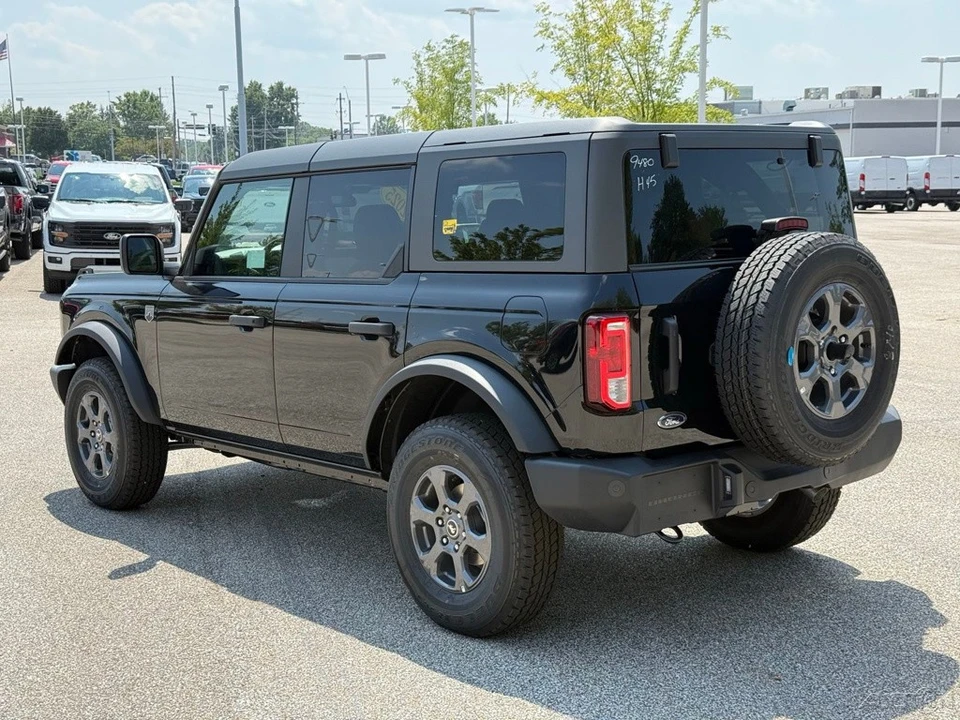 2026 Ford Bronco 6th Gen - Image 3 of 12