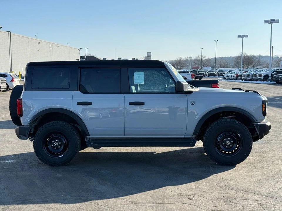 2026 Ford Bronco 6th Gen - Image 7 of 12