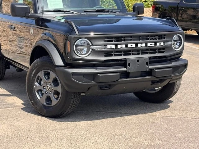 2026 Ford Bronco 6th Gen - Image 3 of 30