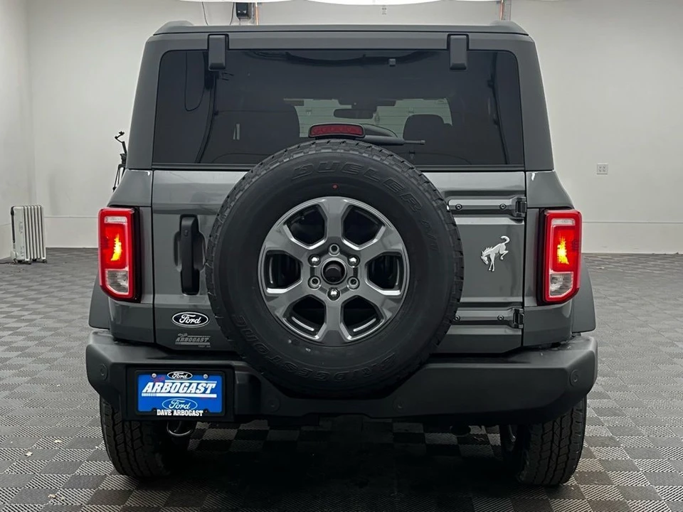 2026 Ford Bronco 6th Gen - Image 9 of 12