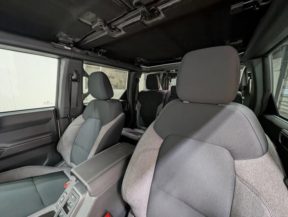 2026 Ford Bronco 6th Gen - Image 13 of 29