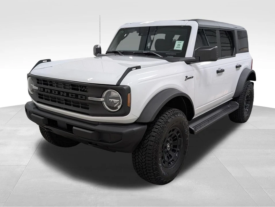 2026 Ford Bronco 6th Gen - Image 17 of 29