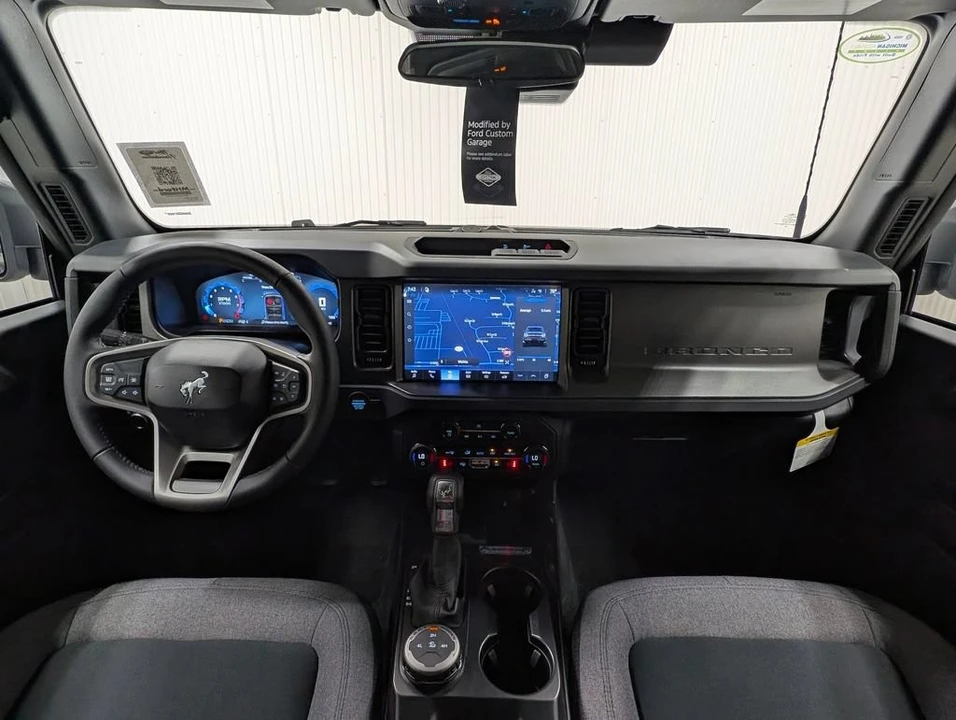 2026 Ford Bronco 6th Gen - Image 3 of 29