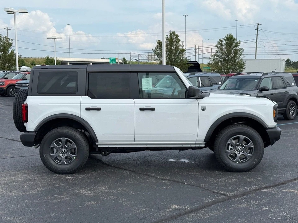 2026 Ford Bronco 6th Gen - Image 6 of 12