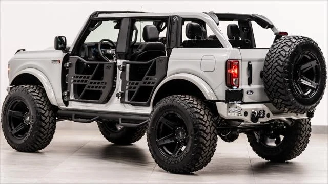 2026 Ford Bronco 6th Gen - Image 14 of 31