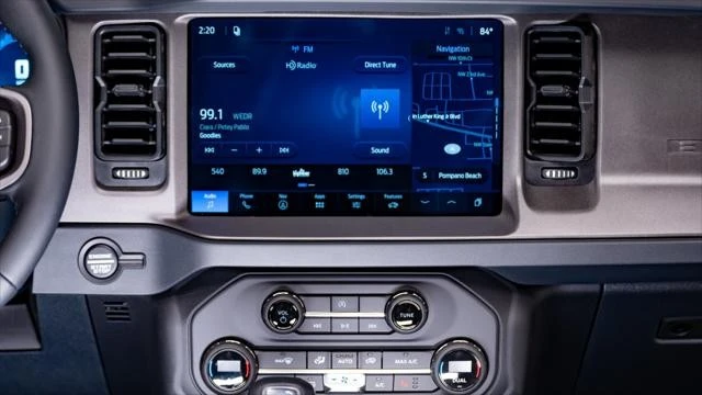 2026 Ford Bronco 6th Gen - Image 18 of 31