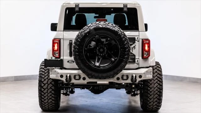 2026 Ford Bronco 6th Gen - Image 8 of 31