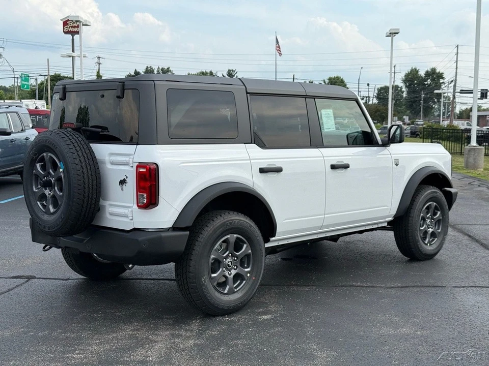 2026 Ford Bronco 6th Gen - Image 6 of 12