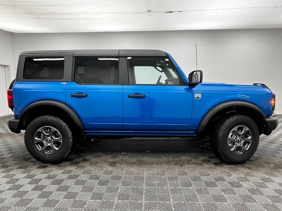 2026 Ford Bronco 6th Gen - Image 6 of 12