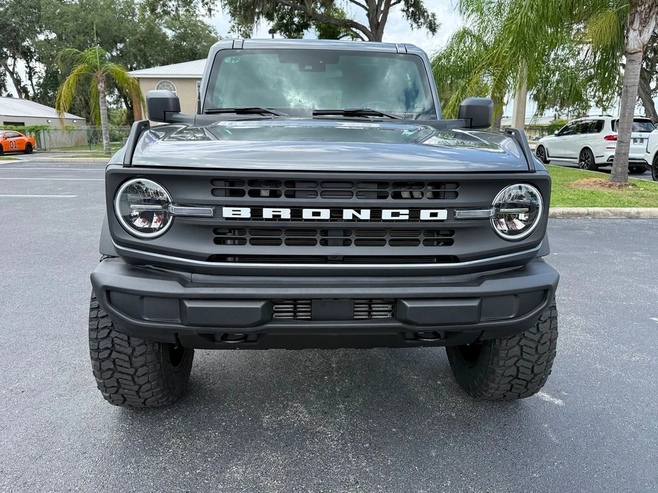 2026 Ford Bronco 6th Gen - Image 11 of 12