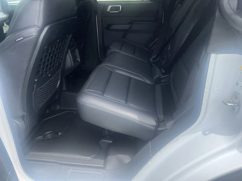 2026 Ford Bronco 6th Gen - Image 23 of 31