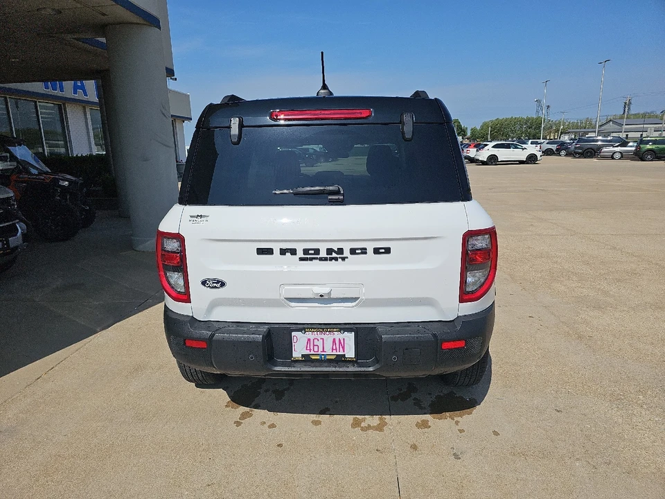2026 Ford Bronco 6th Gen - Image 11 of 25