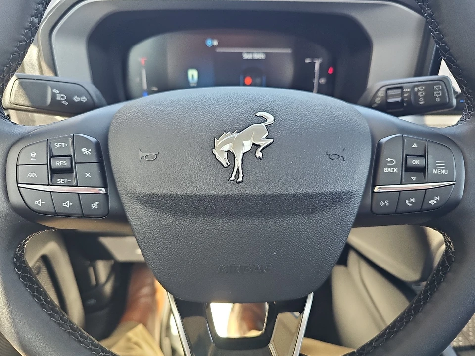 2026 Ford Bronco 6th Gen - Image 22 of 25