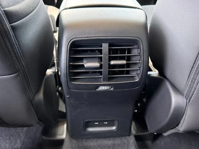 2026 Ford Bronco 6th Gen - Image 28 of 30