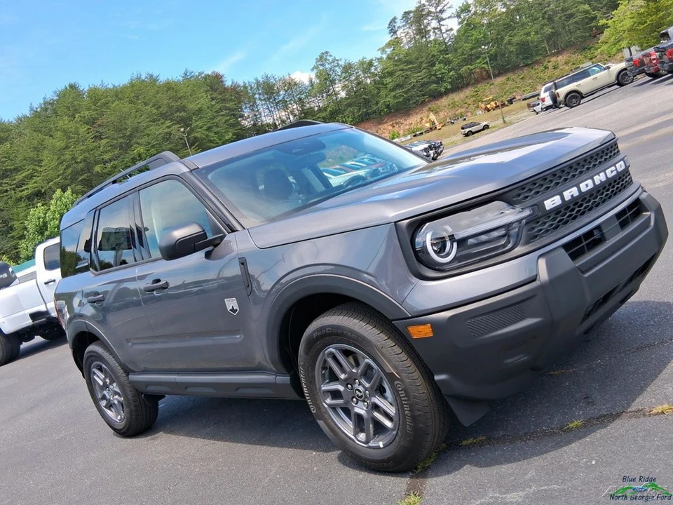 2026 Ford Bronco 6th Gen - Image 23 of 24