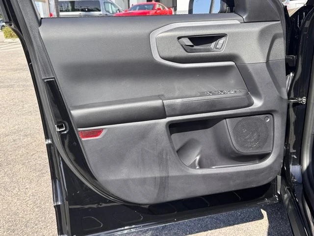 2026 Ford Bronco 6th Gen - Image 15 of 30