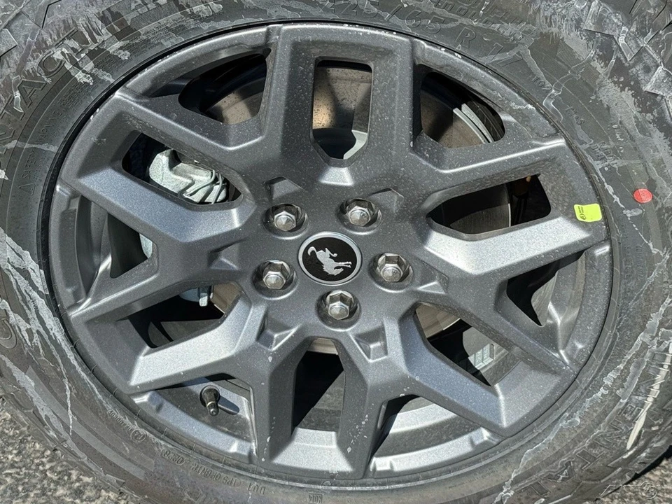 2026 Ford Bronco 6th Gen - Image 13 of 24