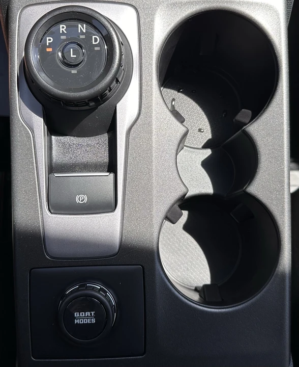 2026 Ford Bronco 6th Gen - Image 27 of 29