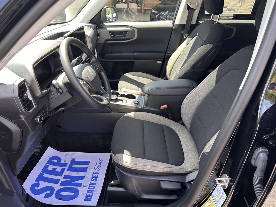 2026 Ford Bronco 6th Gen - Image 10 of 29