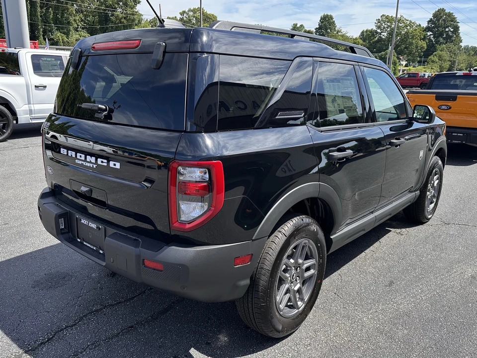 2026 Ford Bronco 6th Gen - Image 6 of 29